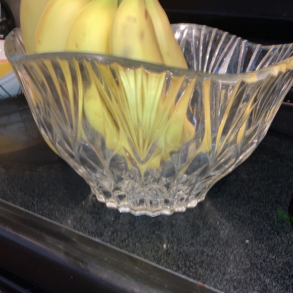 Vintage crystal punch bowl - Picture 2 of 3